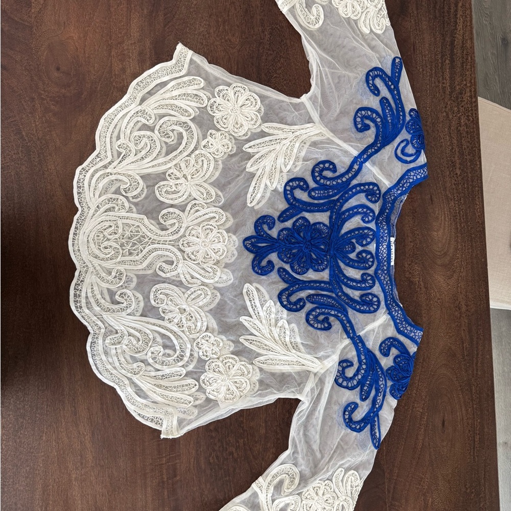 VENUS Blue and White Lace Blouse